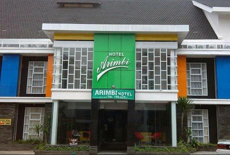 Reddoorz @ Hotel Arimbi Dewi Sartika Baru Bandung Exterior photo